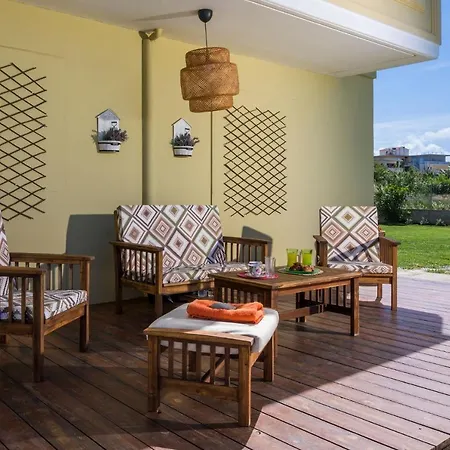 Villa Anthira Rapanianá